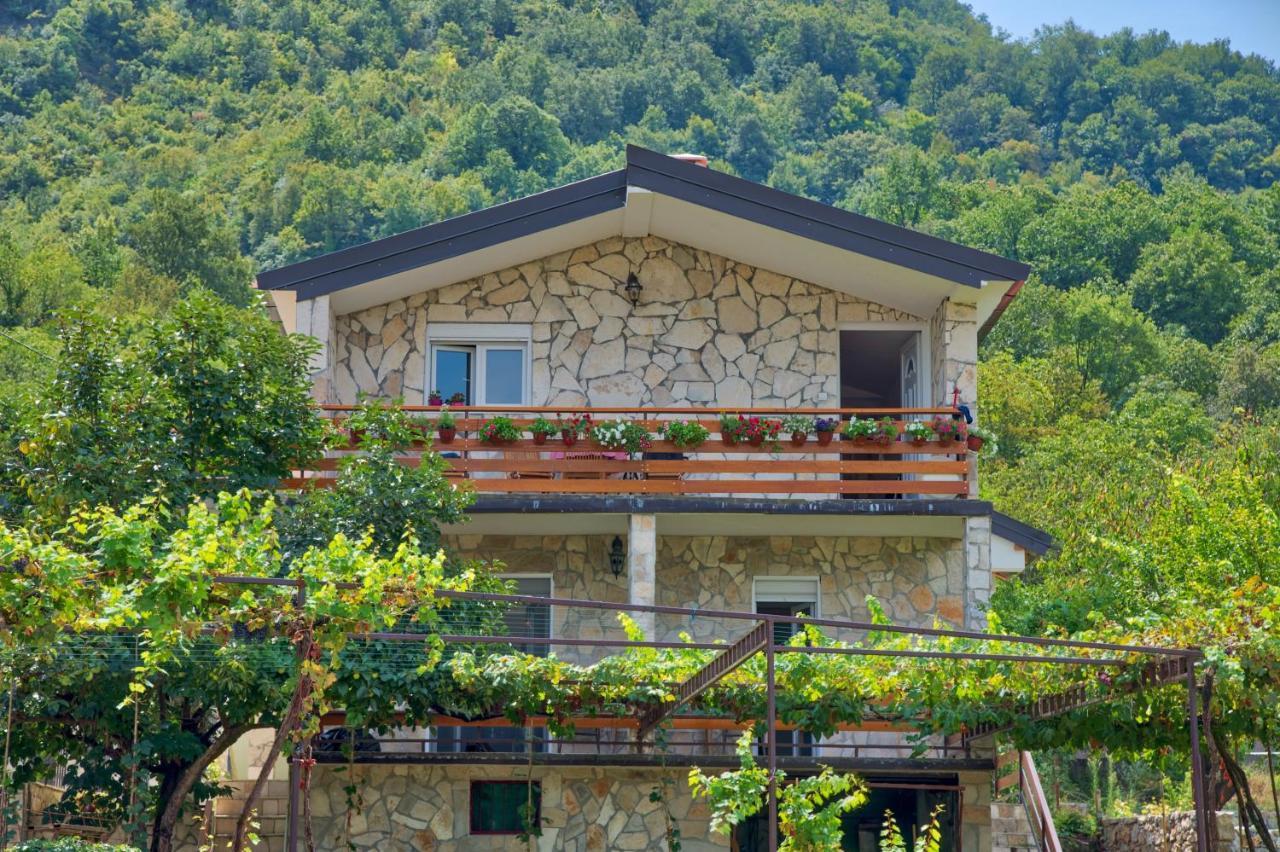 Villa Semeder Вирпазар Экстерьер фото